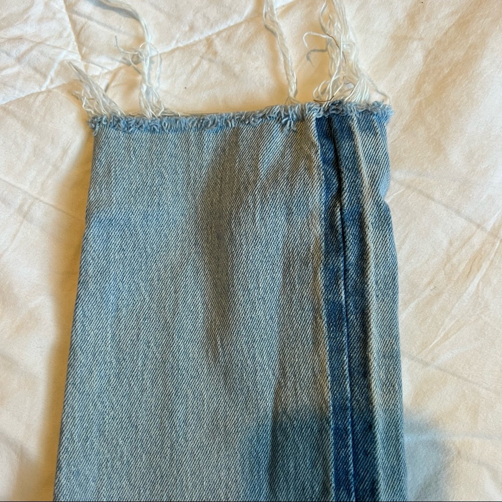 Levi’s - Picture 7 of 8